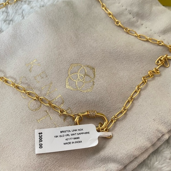 Neckles - Picture 4 of 5